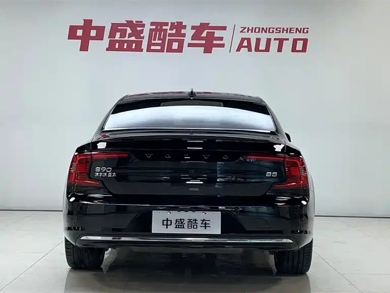 Volvo S90 2024 B5 Inscription
