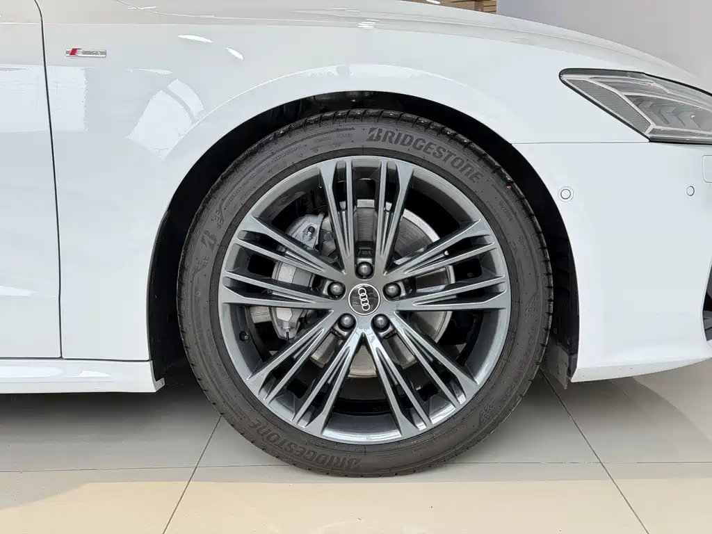 Audi A7 2023 45 TFSI Premium Selection