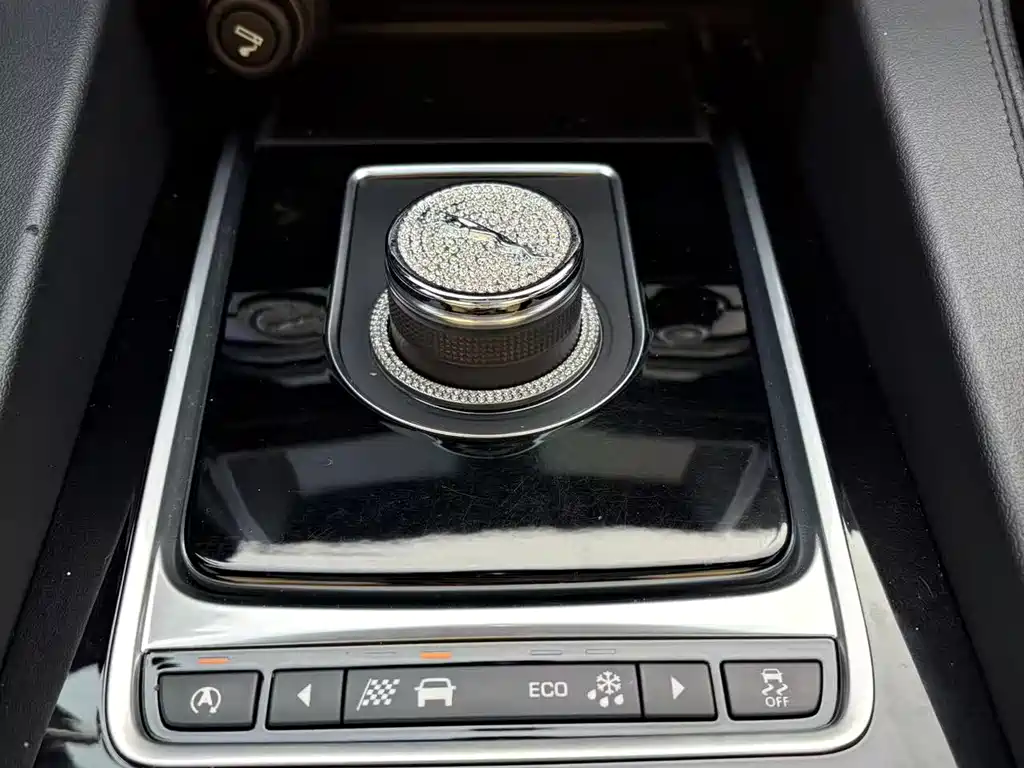 Jaguar F-PACE 2016 3.0 SC AWD S High Performance Edition