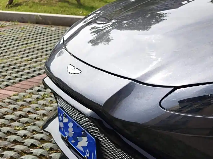Aston Martin V8 Vantage 2018 4.0T V8 Coupe