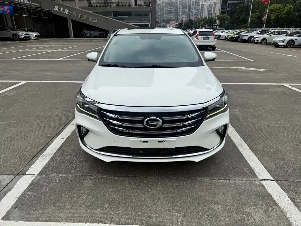 Trumpchi GA4 2018 200T Automatic Exclusive Edition