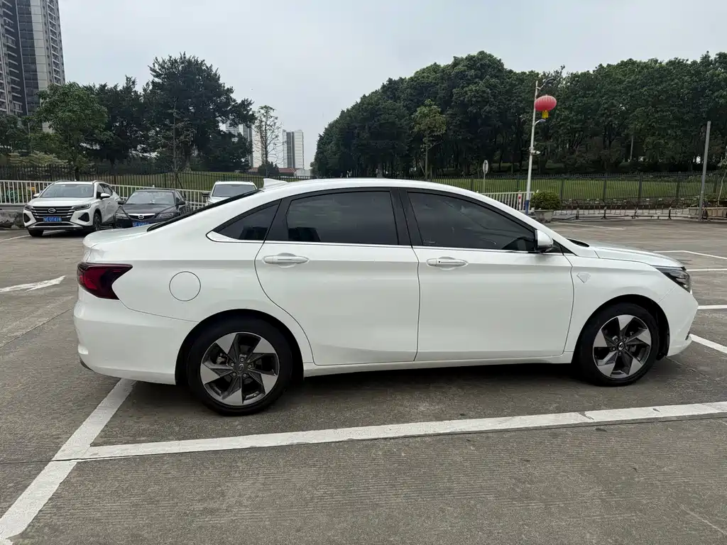 Trumpchi GA4 2018 200T Automatic Exclusive Edition