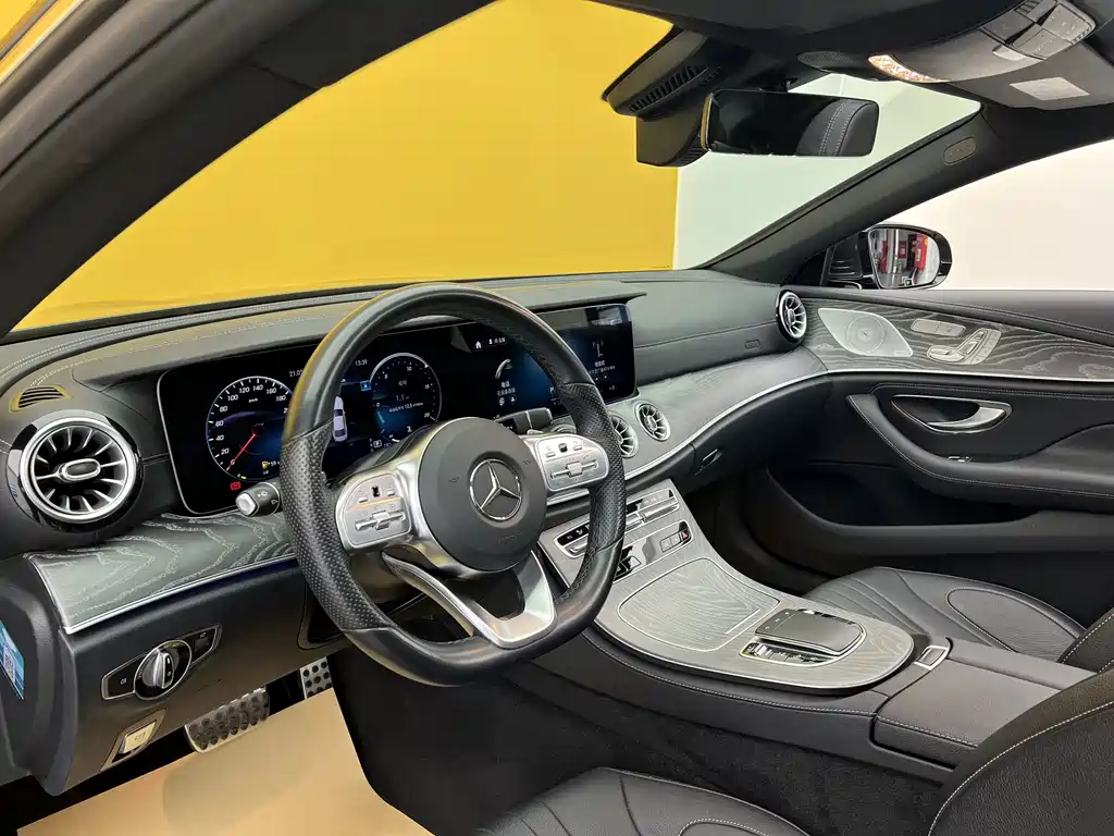 Mercedes-Benz CLS 300 Luxury Edition 2021