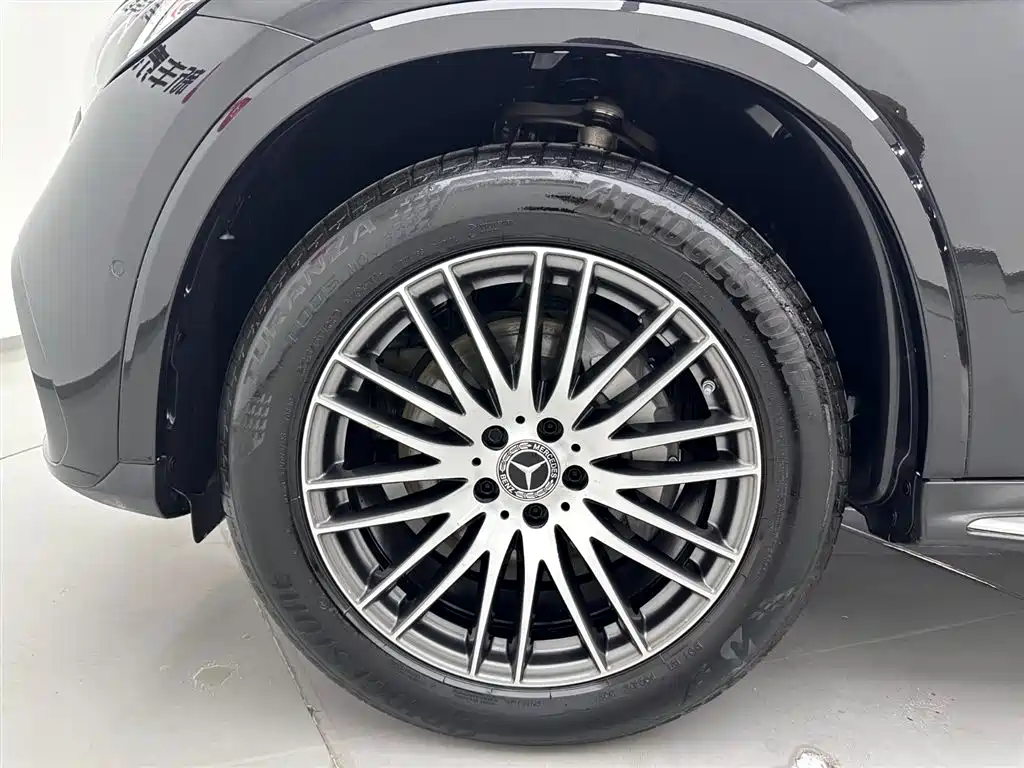 Mercedes-Benz GLC 2024 GLC 300 L 4MATIC Dynamic 7-Seater