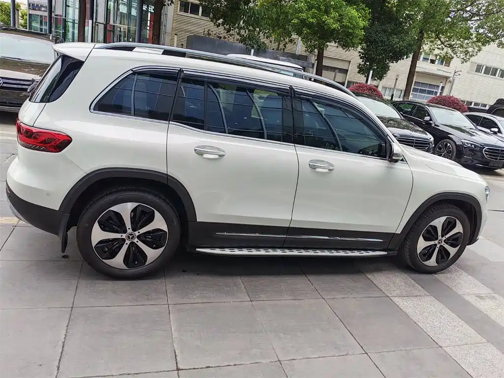 Mercedes-Benz GLB 2023 GLB 220 Fashion Edition