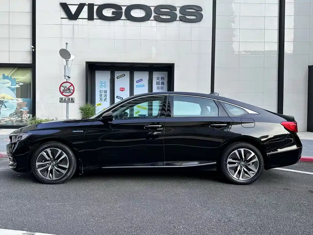 Accord 2018 Hybrid 2.0L Sharp Edition China VI