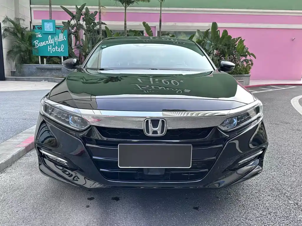 Accord 2018 Hybrid 2.0L Sharp Edition China VI