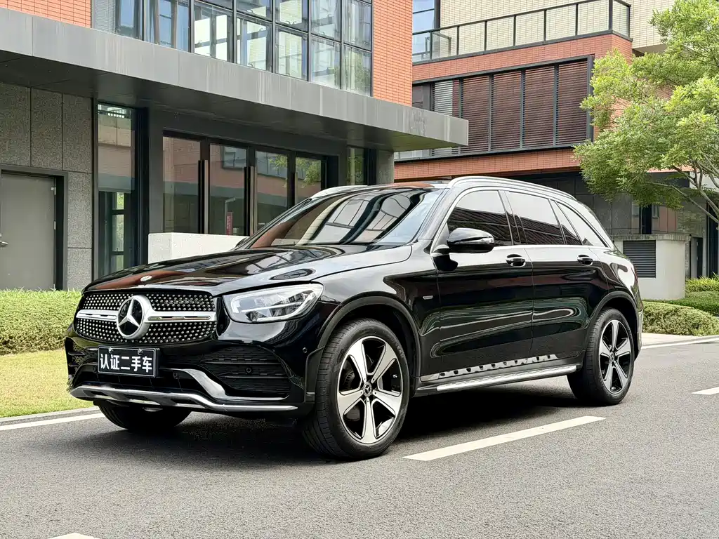 Mercedes-Benz GLC 300 L 4MATIC Dynamic Edition