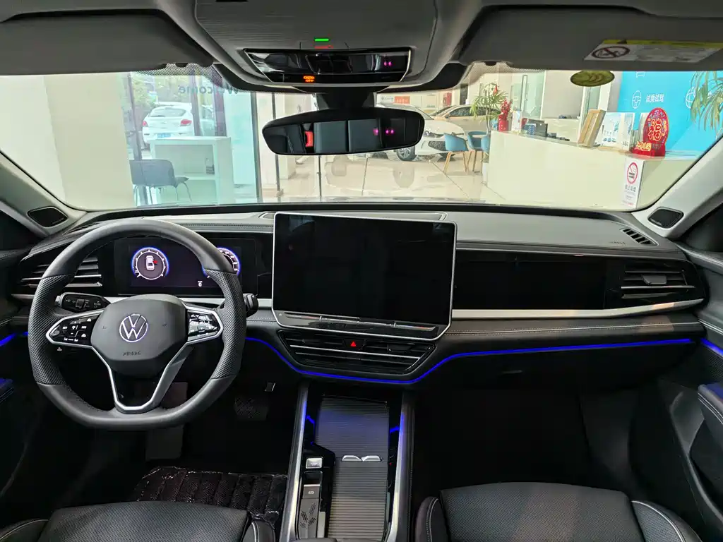 Volkswagen Passat 2025 Pro 380TSI Starry Sky Longzun Edition