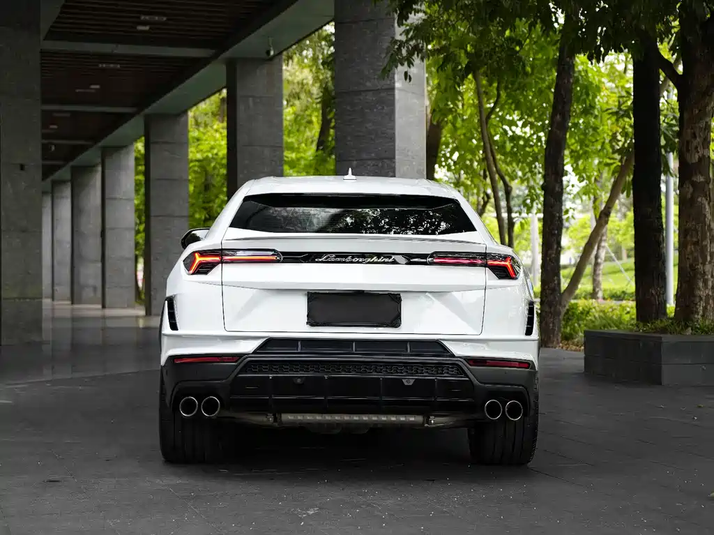 Lamborghini Urus 2023 4.0T V8 S
