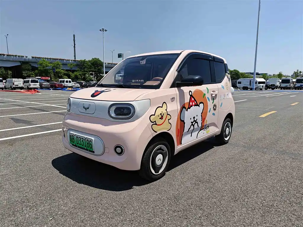 Hongguang MINI EV 2024 3rd Generation 215km Youth Edition