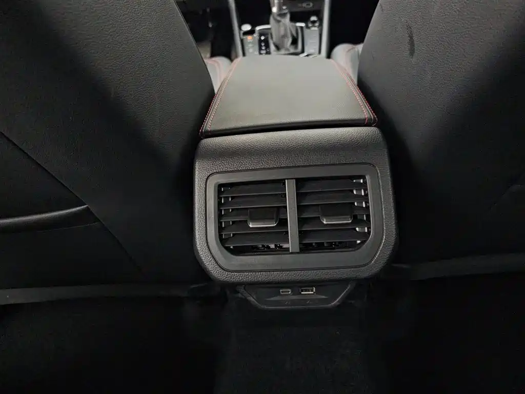 Volkswagen Lavida 2024 300TSI DSG Starry Sky Leading Edition