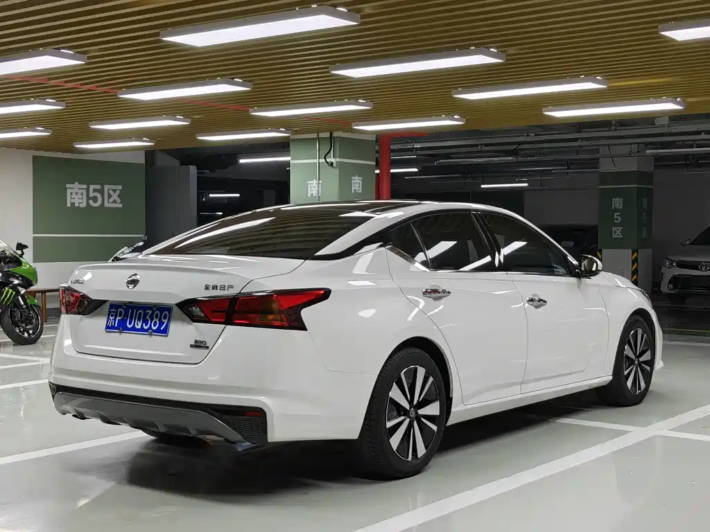 Nissan Altima 2020 2.0T XL Upper AD1 Intelligent Navigation Edition