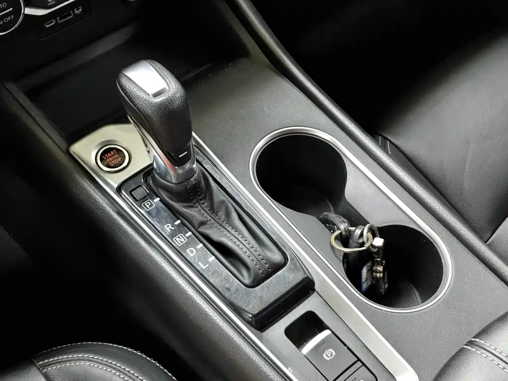 Nissan Altima 2020 2.0T XL Upper AD1 Intelligent Navigation Edition