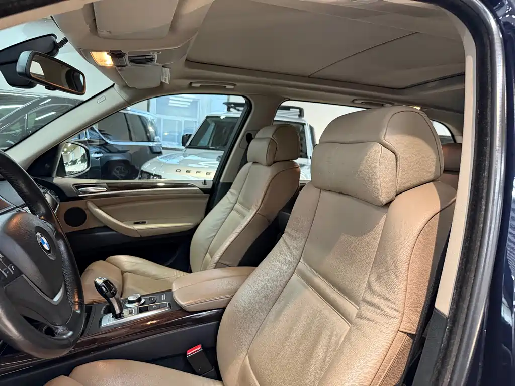 BMW X5 (Import) 2008 xDrive48i Luxury