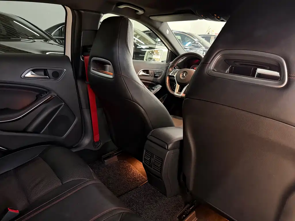 Mercedes-Benz A-Class (Import) 2016 A 260 Sport