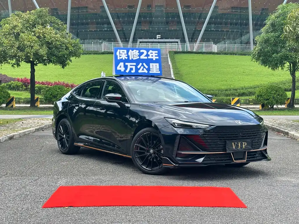 Changan UNI-V 2022 Model 1.5T Sports Edition