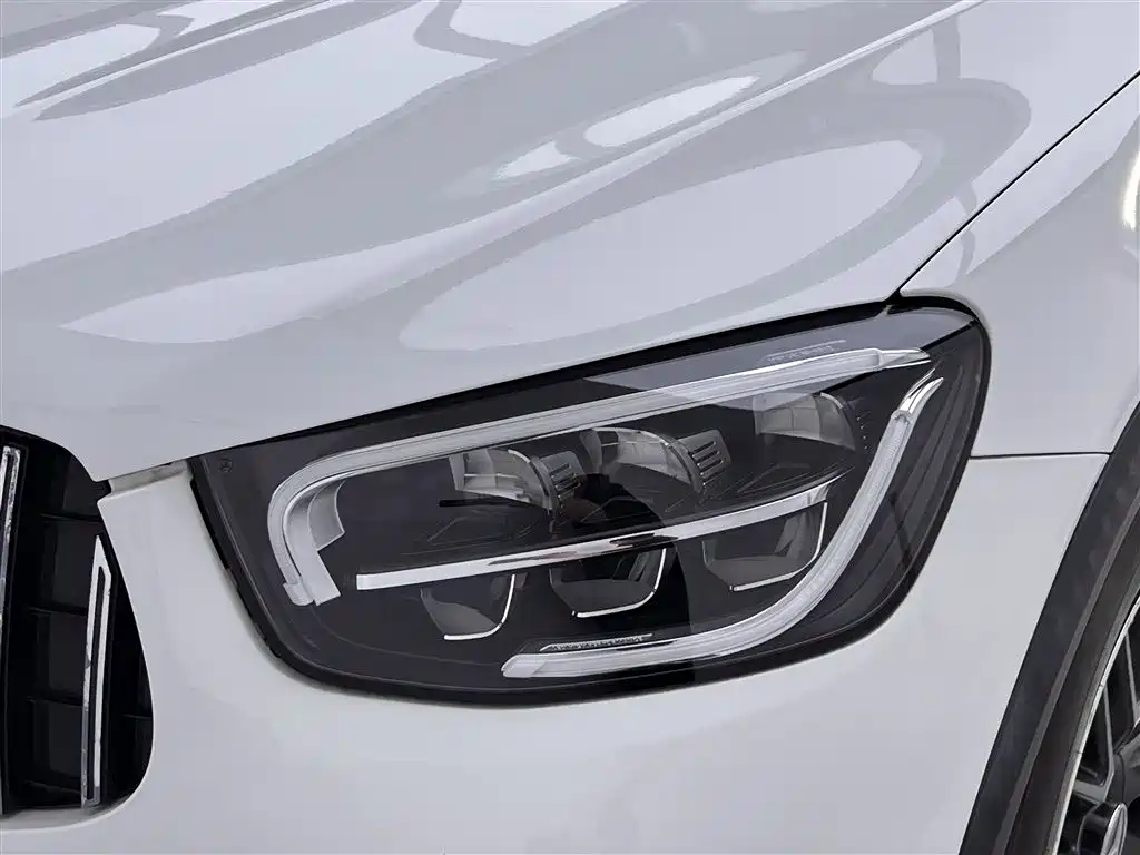 Mercedes-Benz GLC 260 L 4MATIC Dynamic