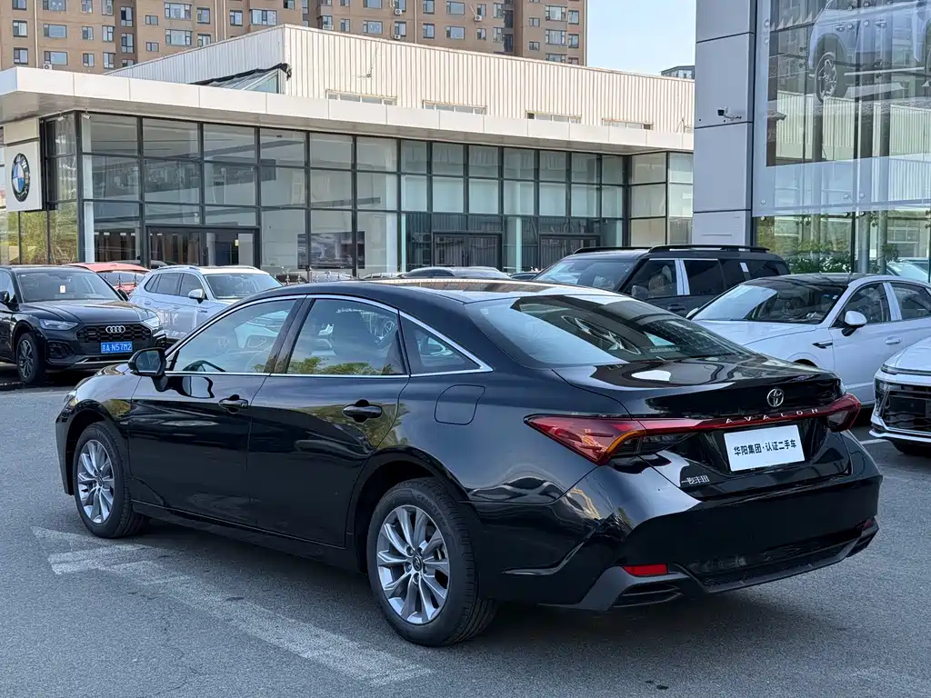Toyota Avalon 2024 2.0L Entry Edition