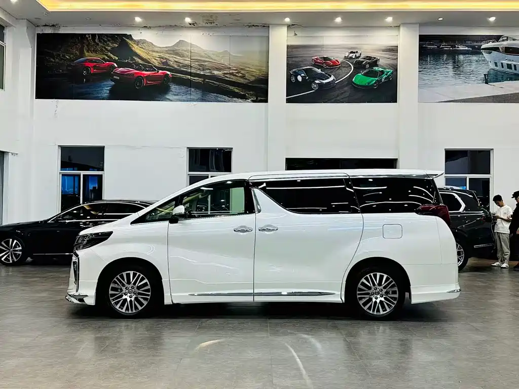 Alphard 2015 3.5L Luxury Edition