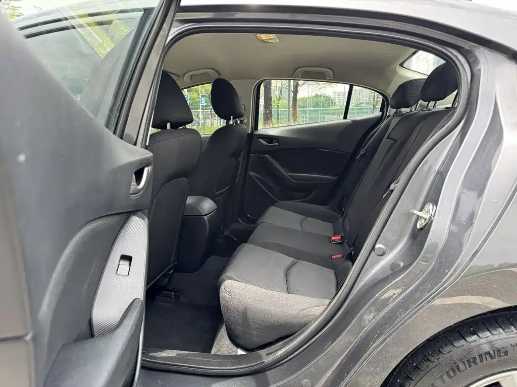 Mazda 3 Axela
