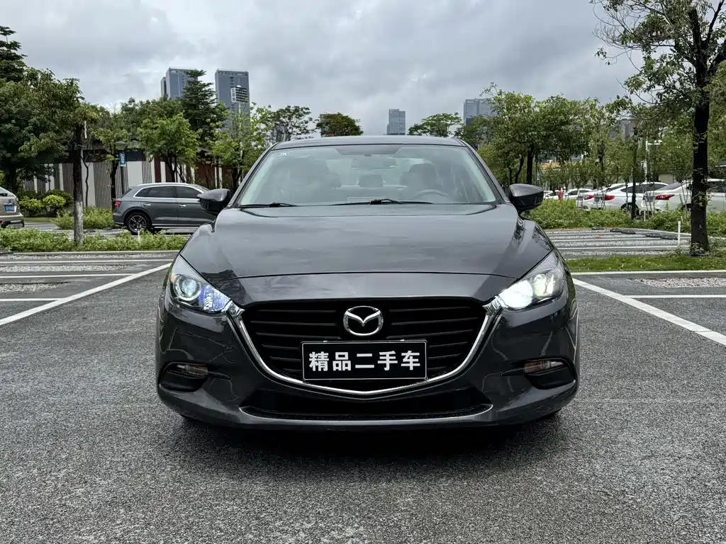 Mazda 3 Axela