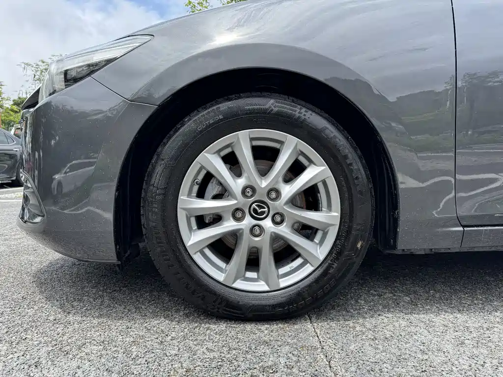 Mazda 3 Axela