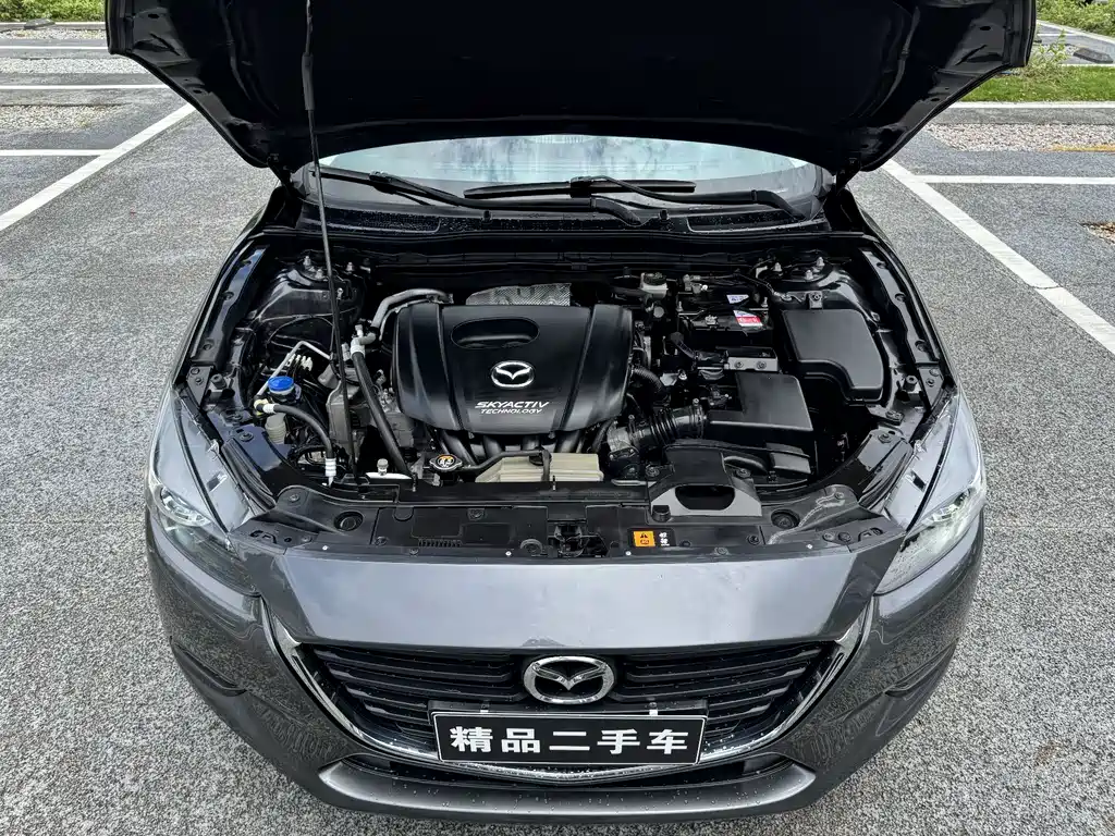 Mazda 3 Axela