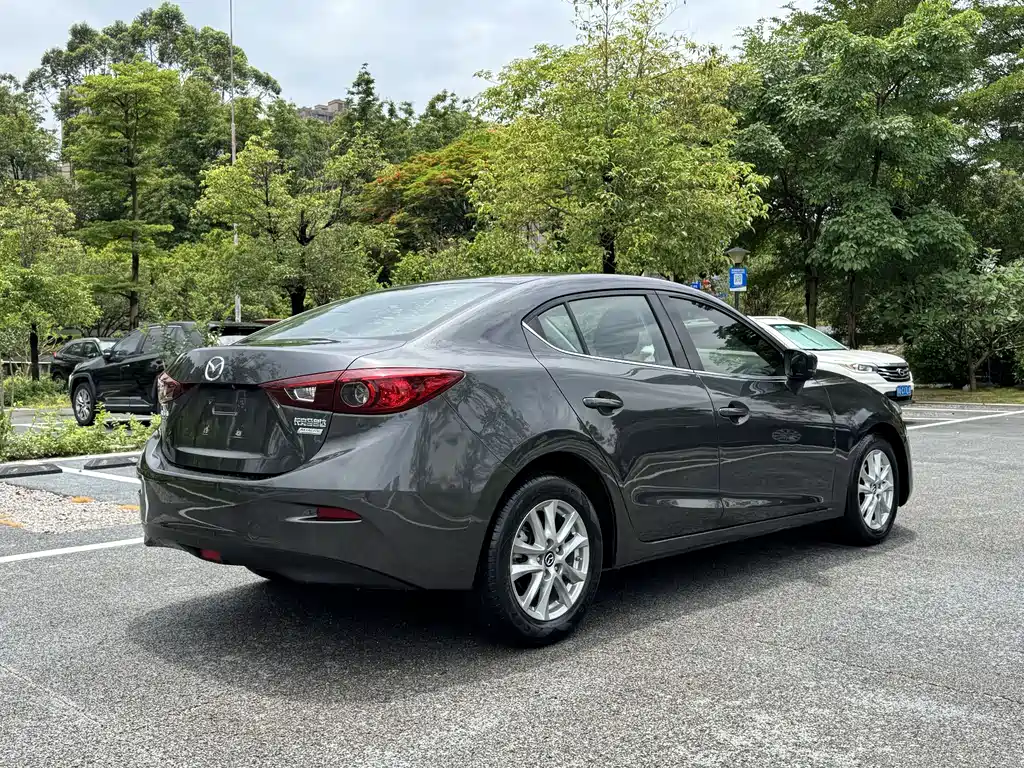 Mazda 3 Axela