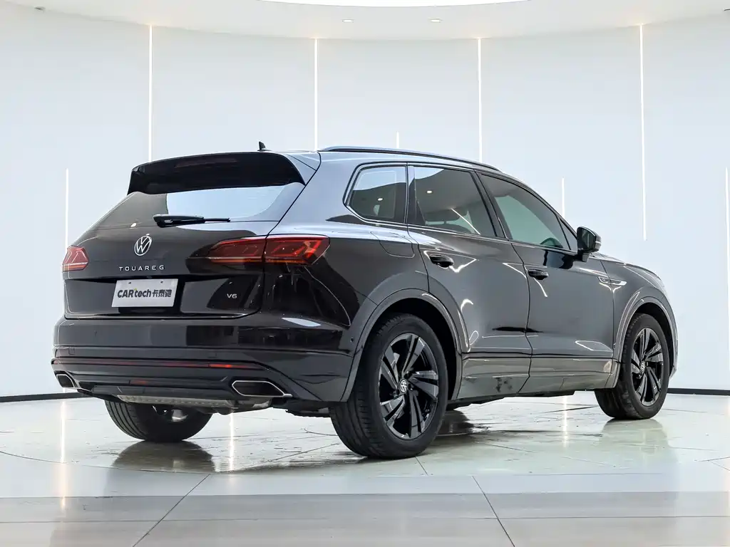 Volkswagen Touareg 2022 3.0TSI R-Line Black Edition
