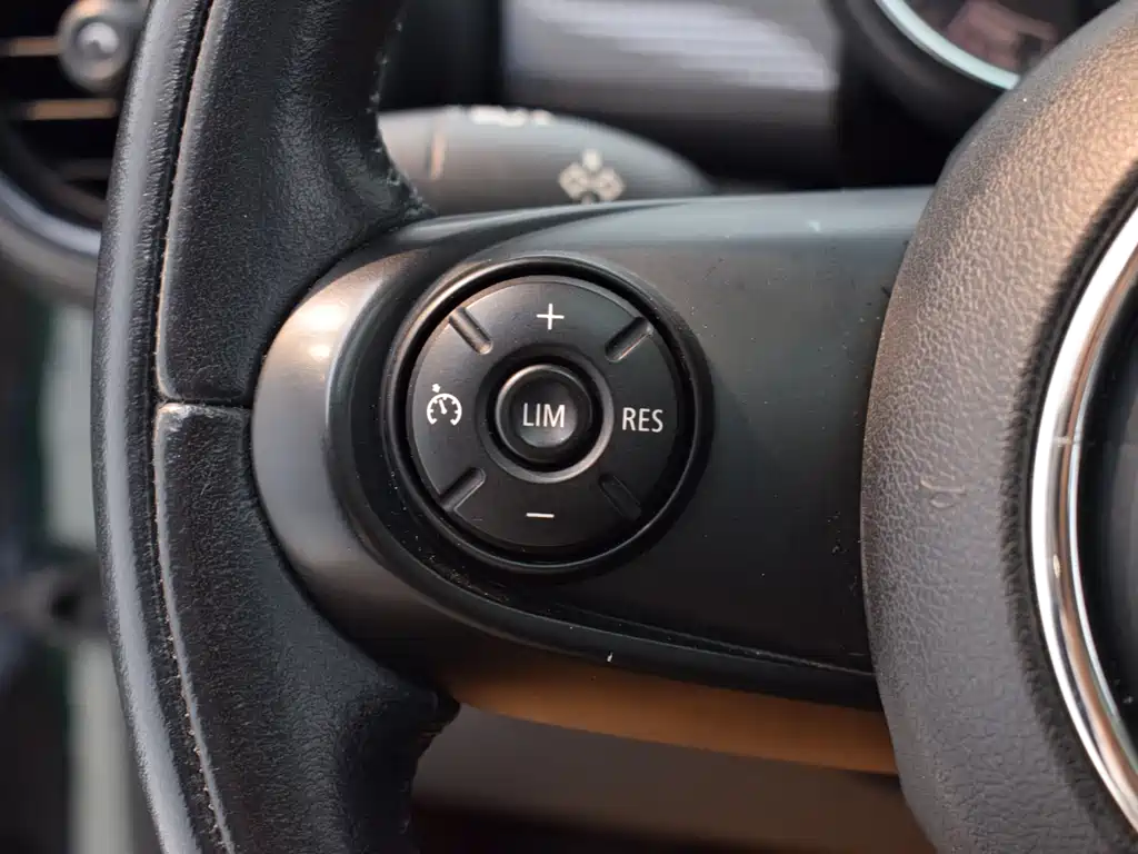 MINI Cooper 2015 1.5T Fun 5-Door