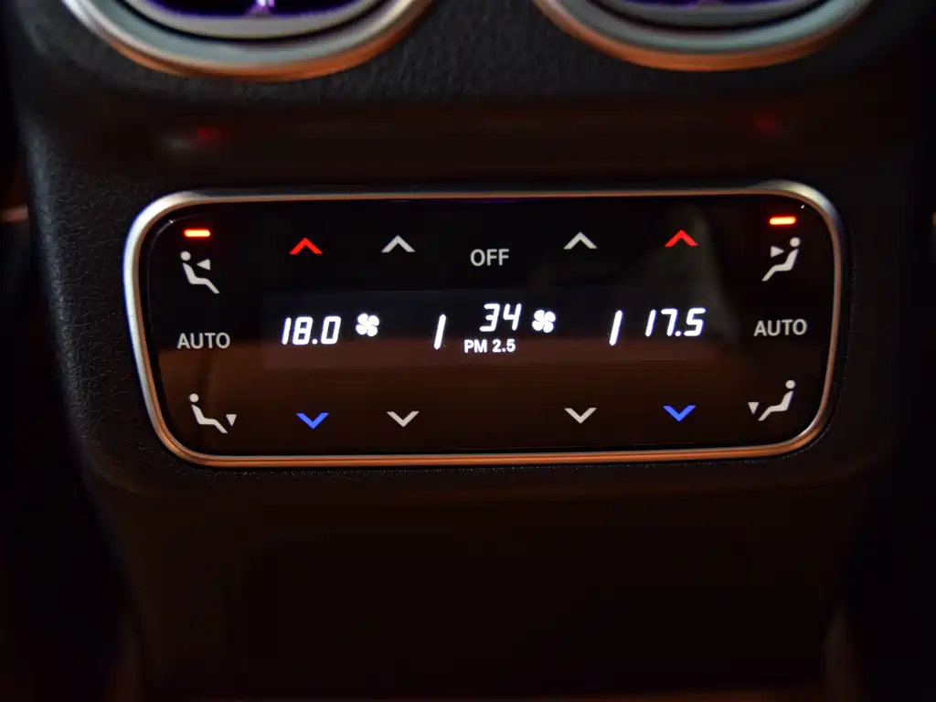 Mercedes-Benz GLC 260 L 4MATIC Dynamic 2025