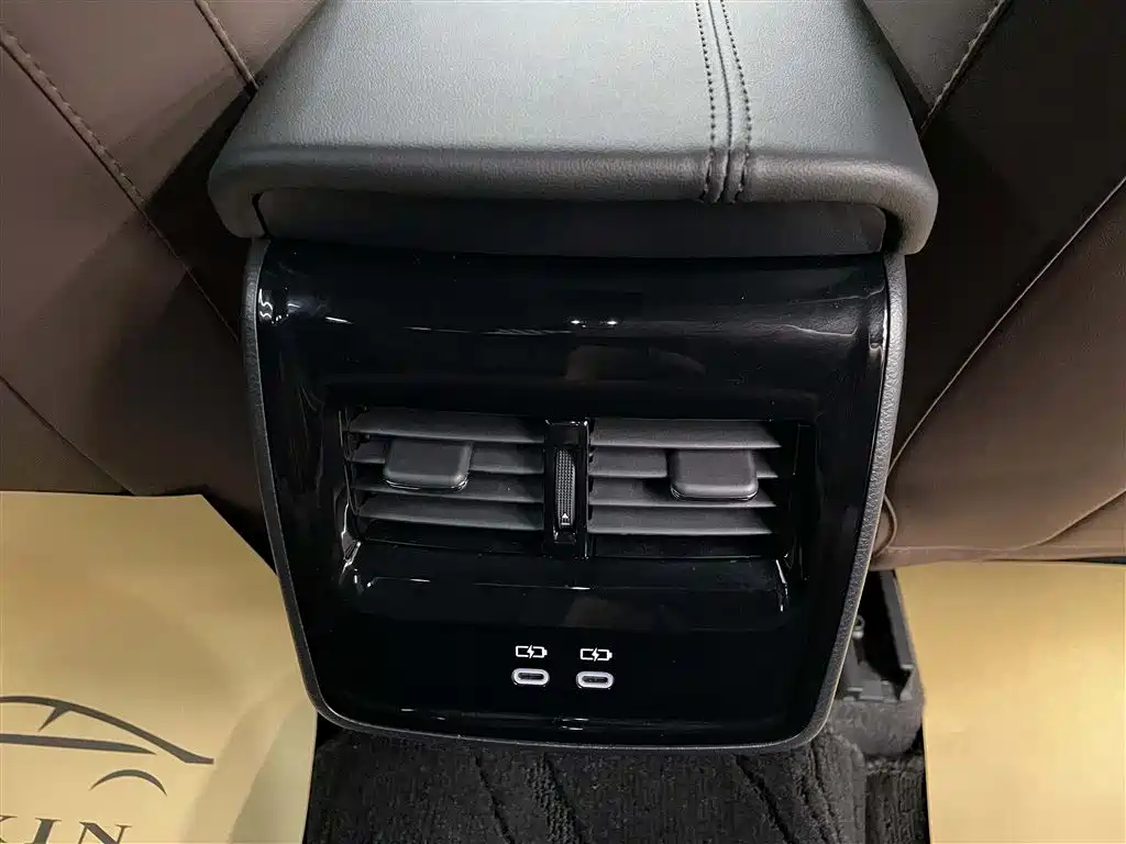 Toyota Avalon 2023 2.0L Base Edition