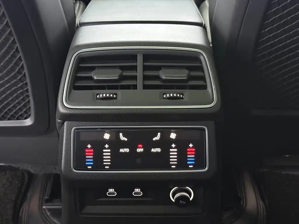 Audi A6L 2024 45 TFSI Zhenxuan Dynamic Edition