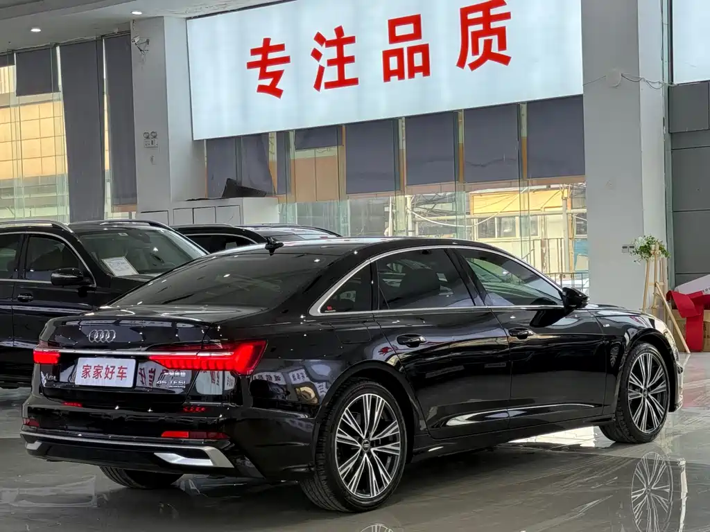 Audi A6L 2024 45 TFSI Zhenxuan Dynamic Edition