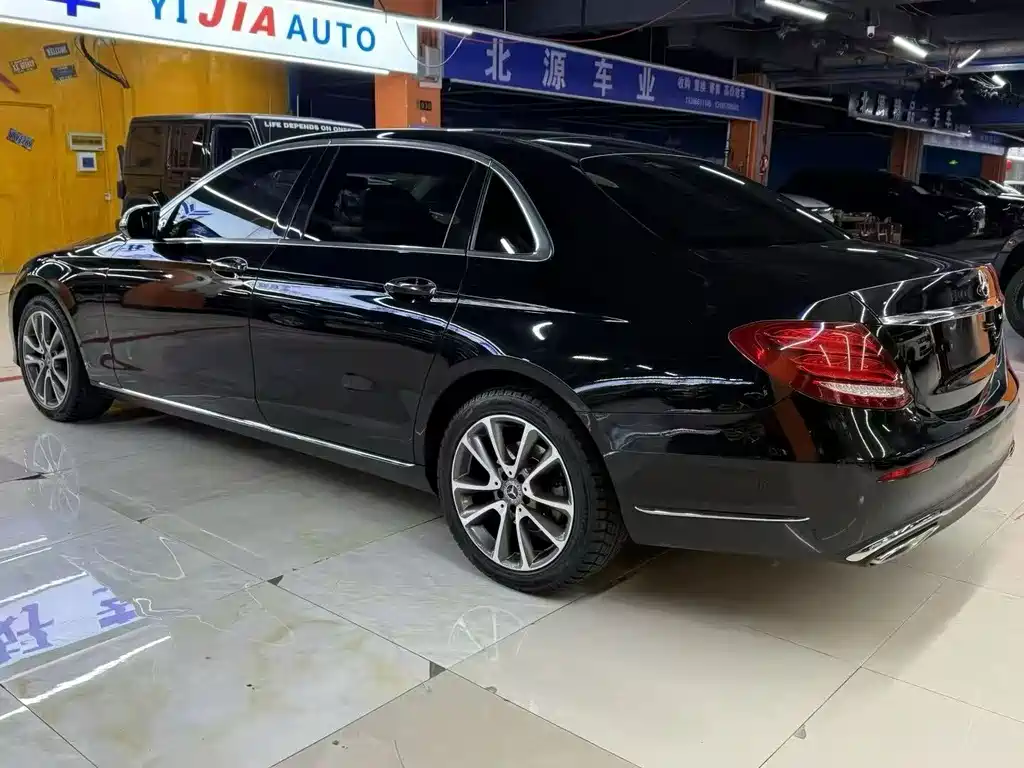 Mercedes-Benz E-Class 2018 E 200 L 4MATIC