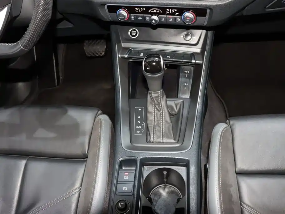 Audi Q3 Sportback 2022 40 TFSI Fashion Edition
