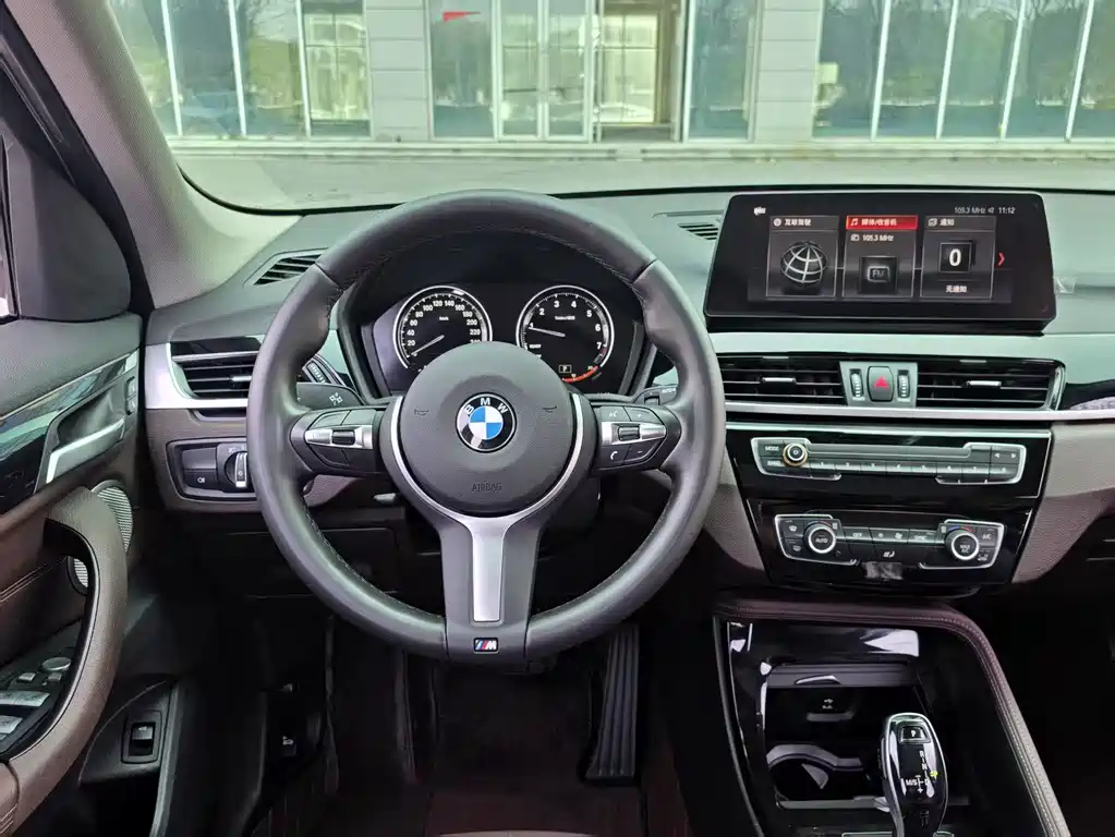 BMW X1 2021 sDrive20Li Luxury Edition