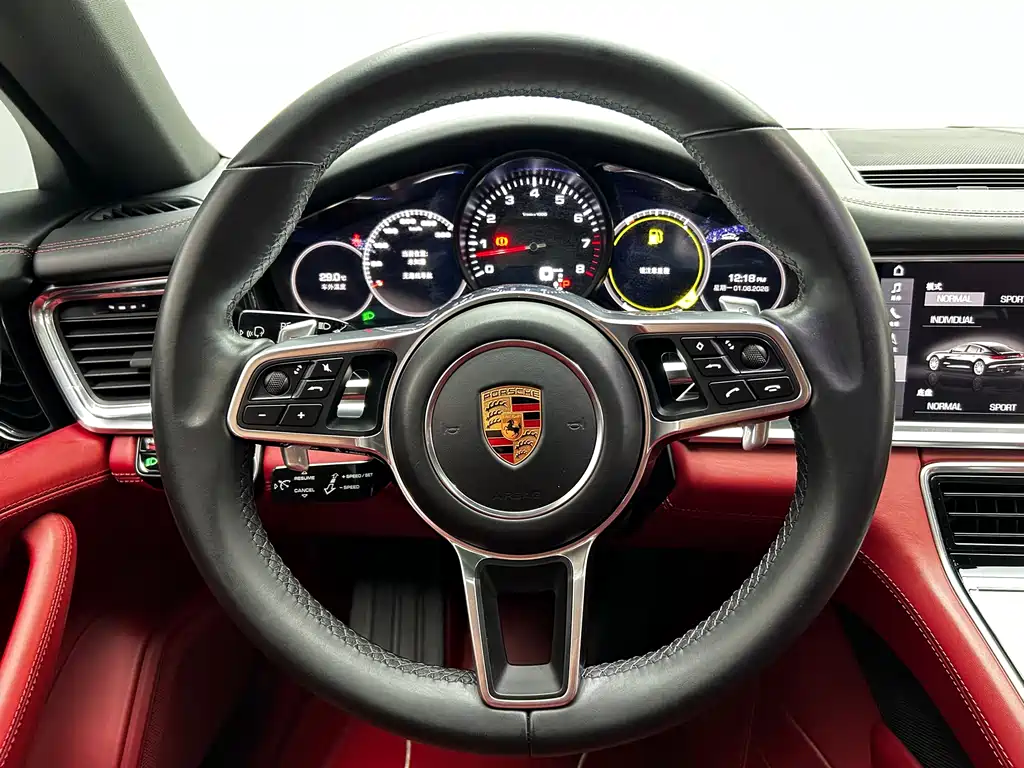2017 Porsche Panamera 3.0T