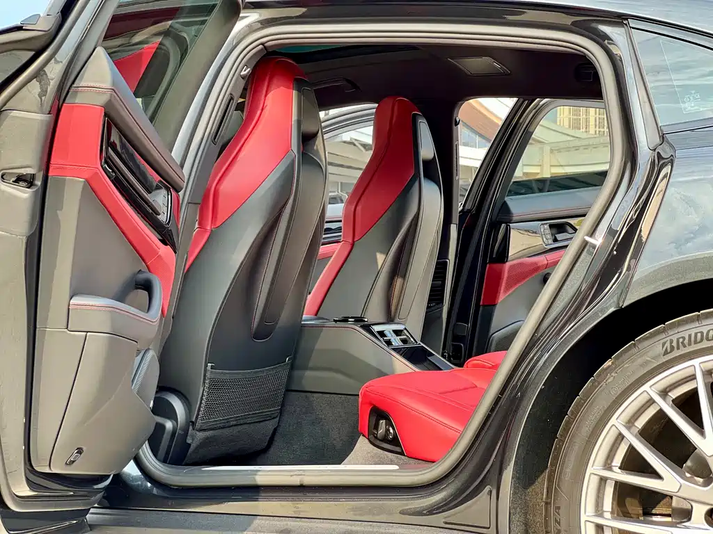 2026 Porsche Panamera 4 Executive LWB 2.9T