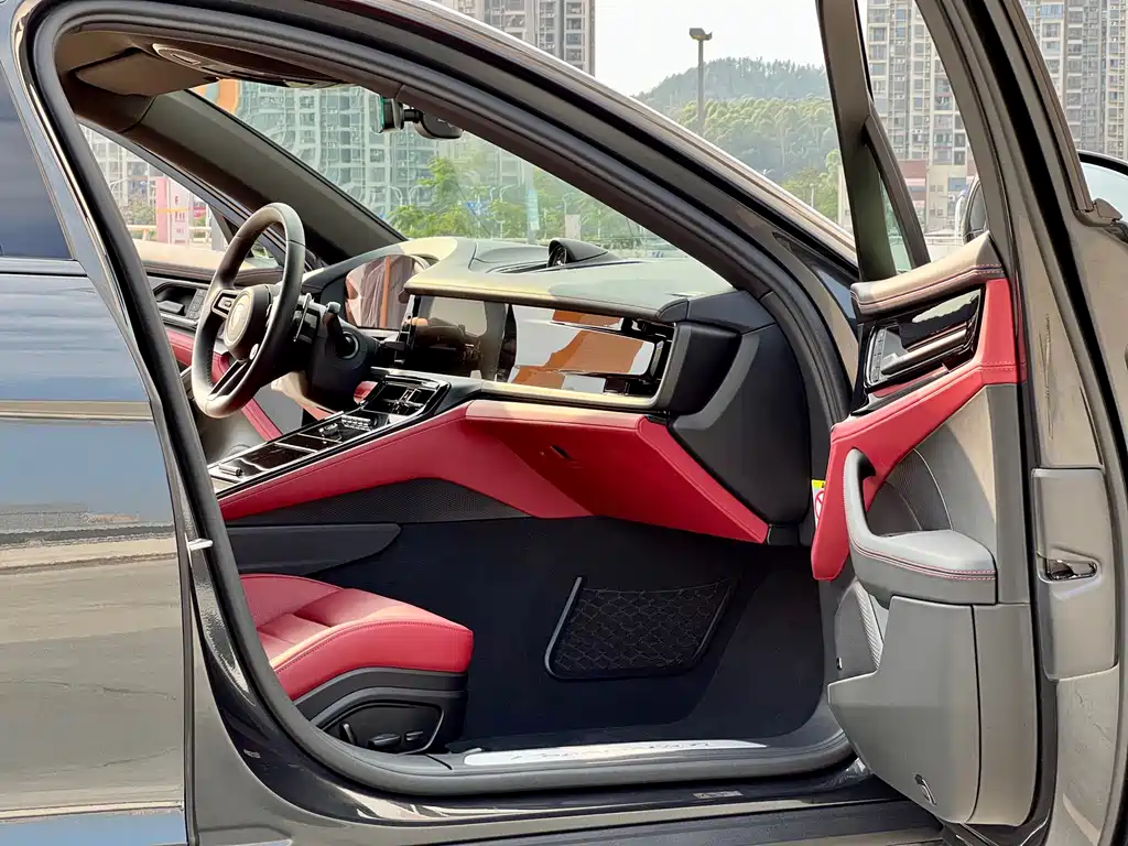 2026 Porsche Panamera 4 Executive LWB 2.9T