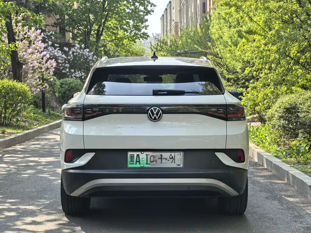 ID.4 CROZZ 2022 Standard Range PURE Edition