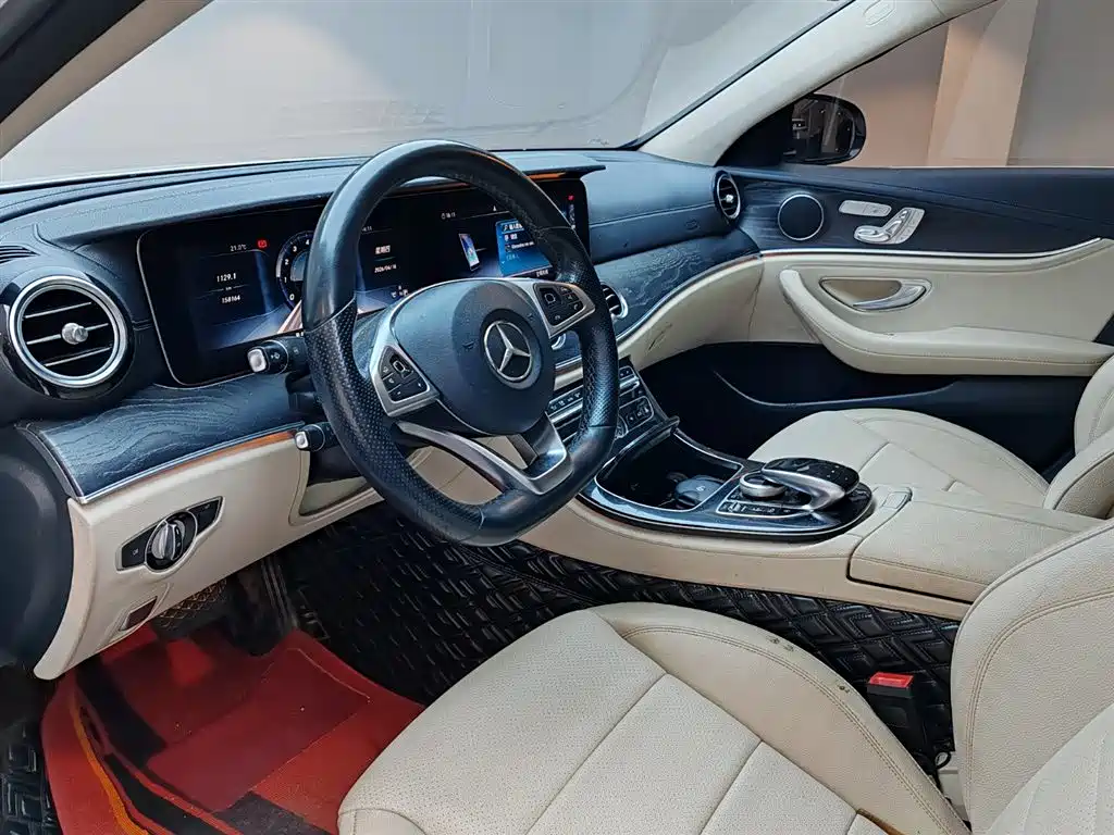 Mercedes-Benz E-Class 2017 E 300 L Sport Fashion