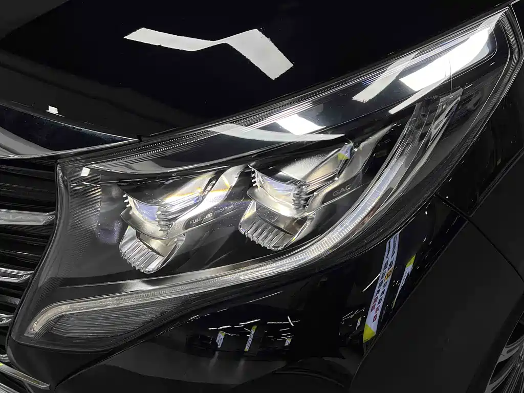 GAC Motor M8 2023 Elite Series 390T Deluxe Edition