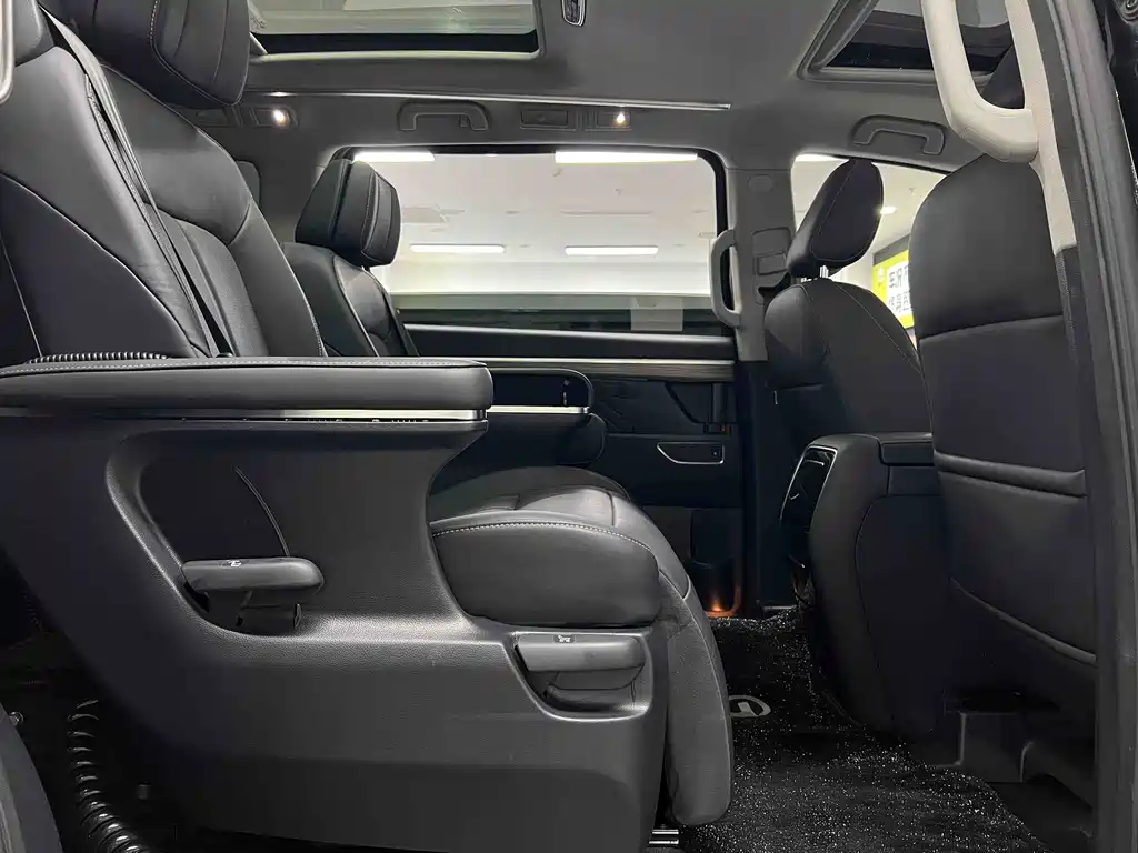 GAC Motor M8 2023 Elite Series 390T Deluxe Edition