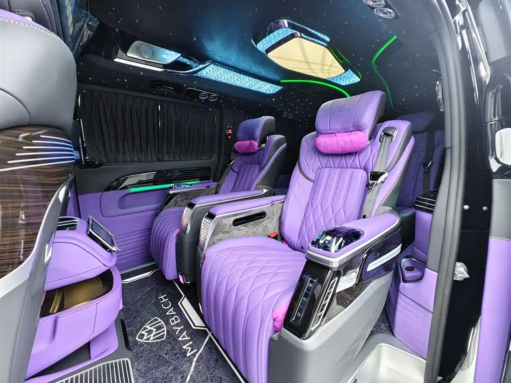 Mercedes-Benz Vito 2024 2.0T Business Edition 7-Seater