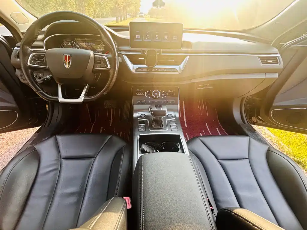 Hongqi H5 2020 1.8T Automatic ZhiLian QiYun Edition