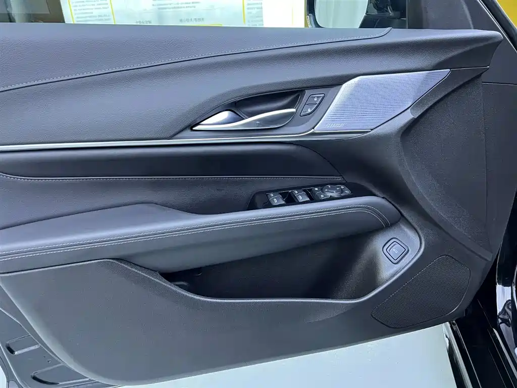 Cadillac CT4 2023 25T Luxury
