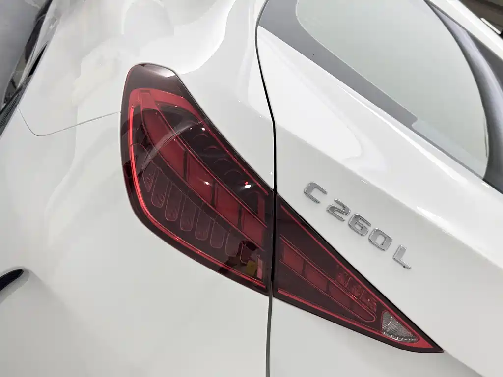 Mercedes-Benz C-Class 2025 C 260 L Sport