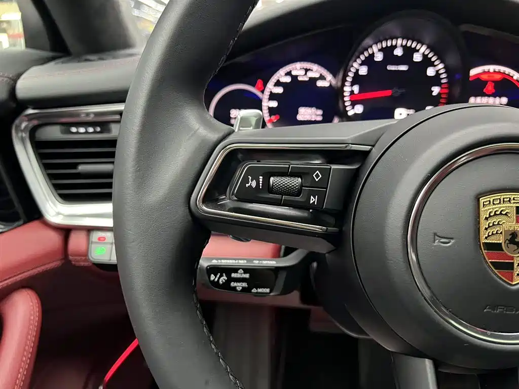 2023 Porsche Panamera Executive LWB 2.9T